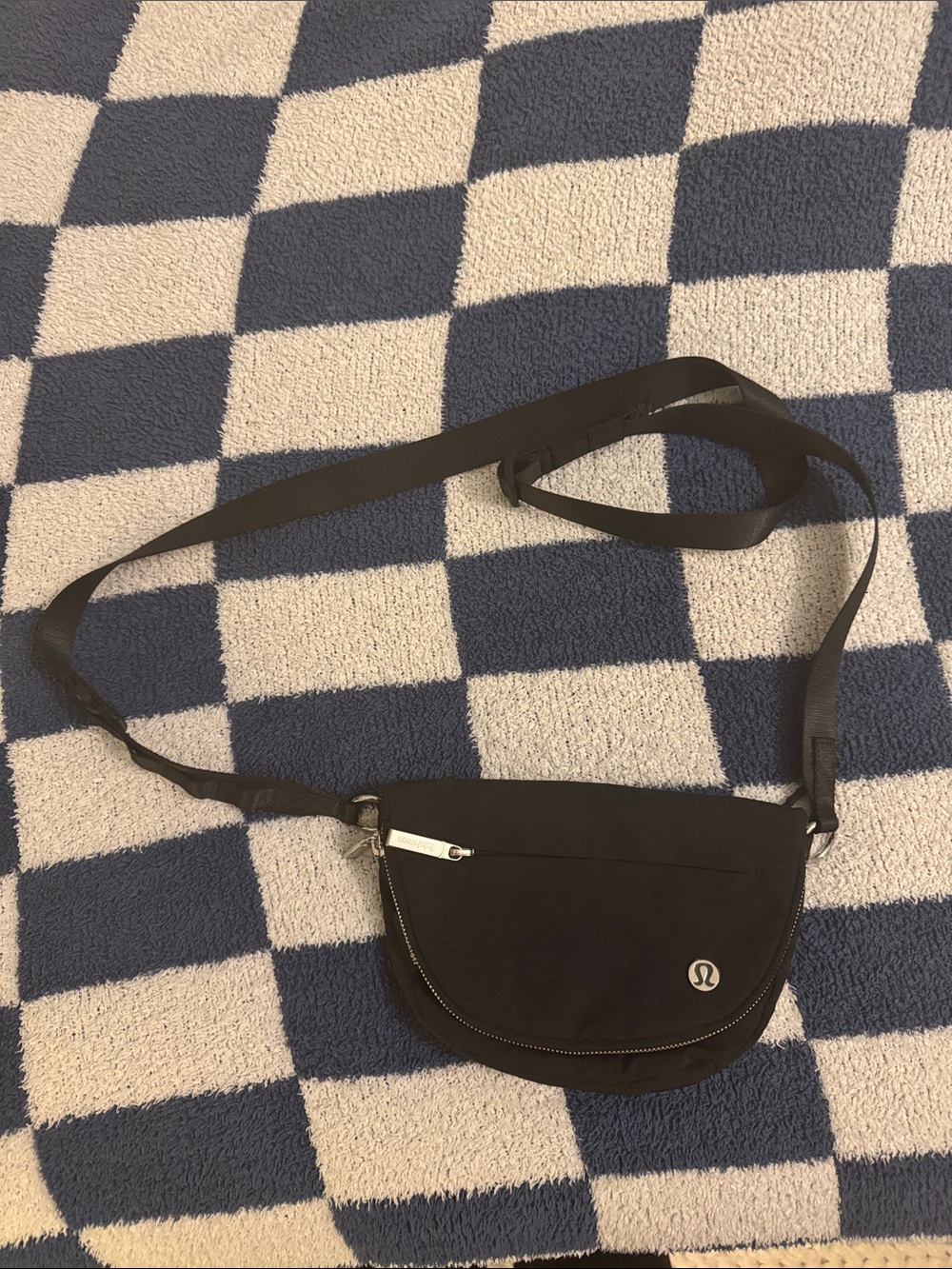 lululemon athletica black crossbody belt bag